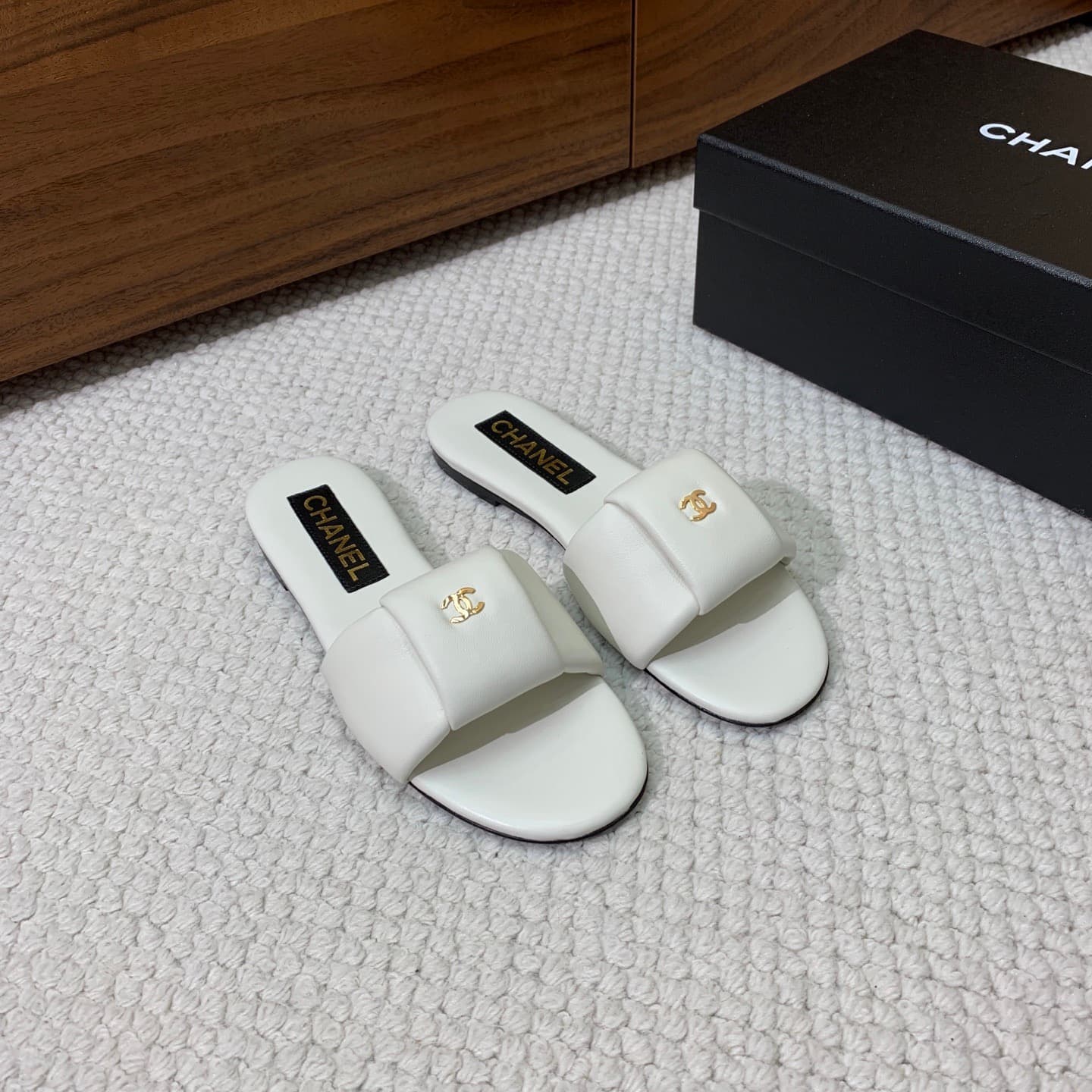 2026 Chanel Women Slippers