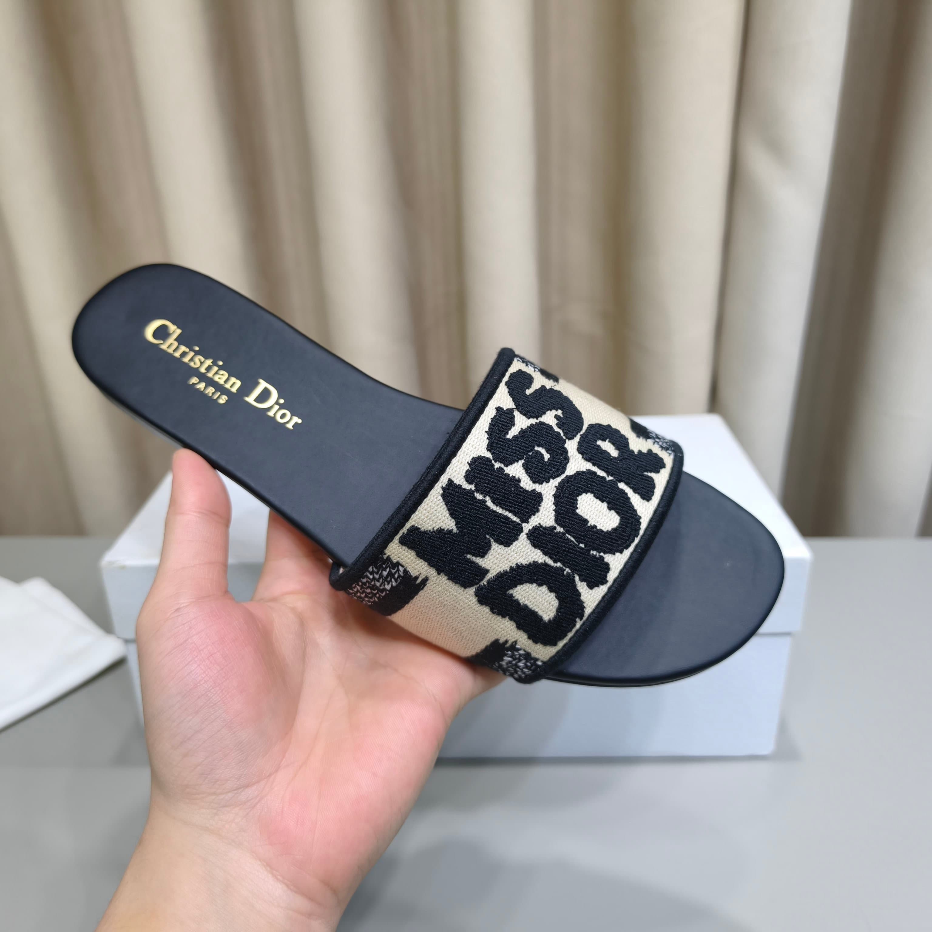 2026 Dior Women Slippers