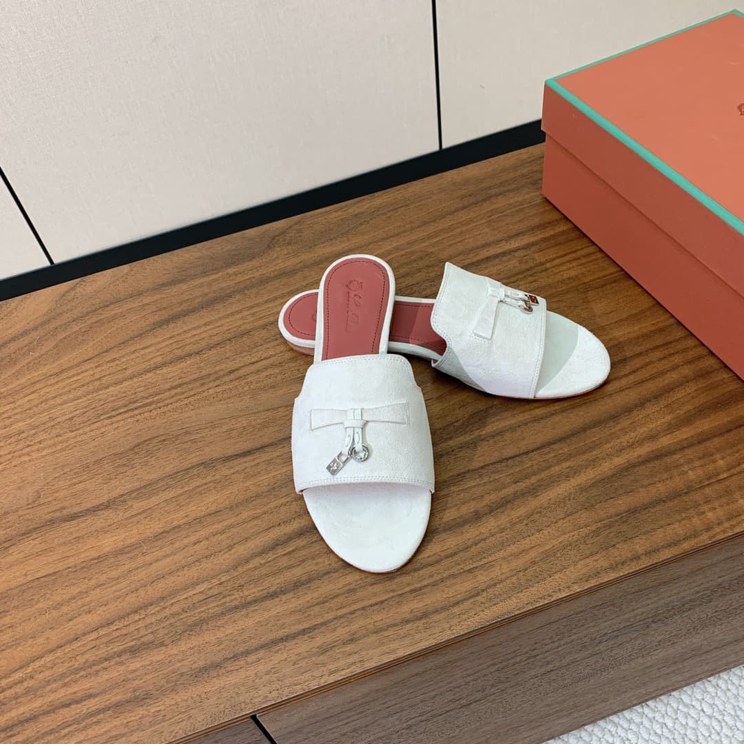 2026 Loro Piana Women Slippers