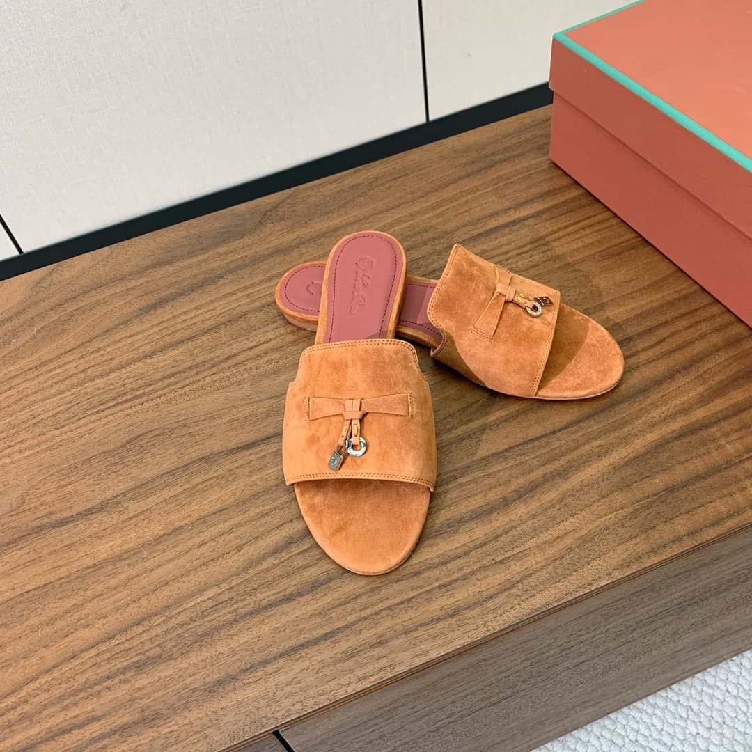 2026 Loro Piana Women Slippers