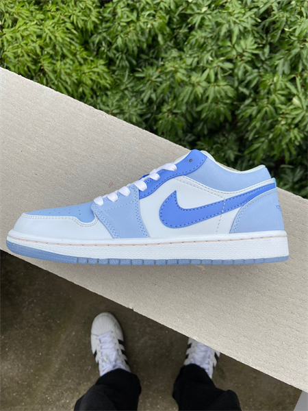 Nike Air Jordan 1 Low