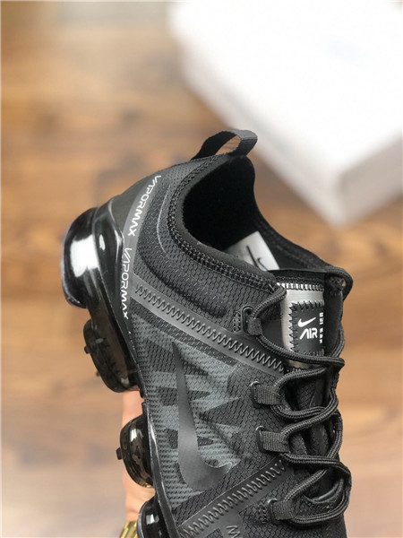 2019 Nike Air Vapormax Run Utility 011