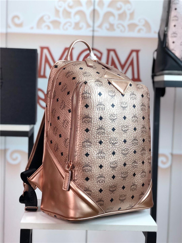 MCM Duke Backpack size 30-41-18 003