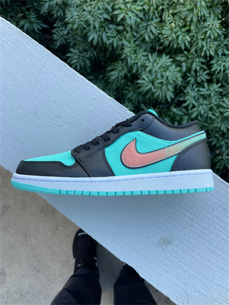 Nike Air Jordan 1 Low