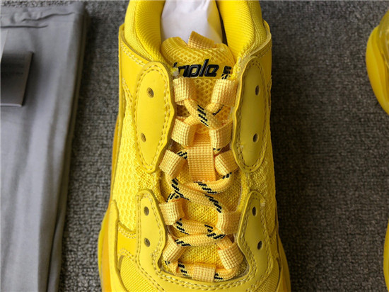 2019 Balenciaga Triple-S Sneaker 013