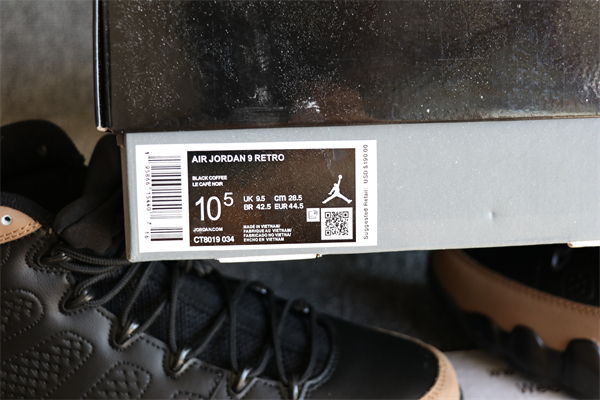 Nike Air Jordan 9 Retro Oliver