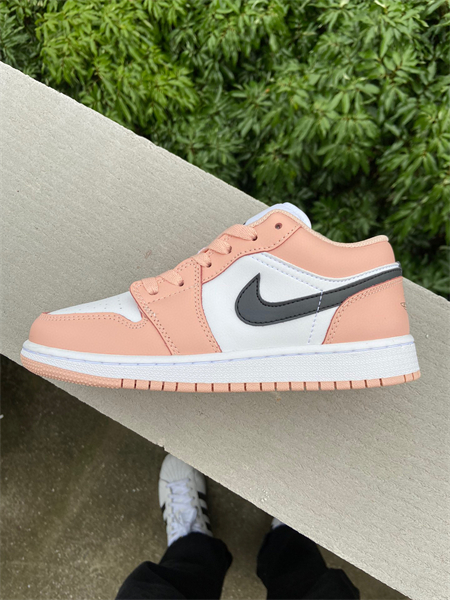 GS Nike Air Jordan 1 Low