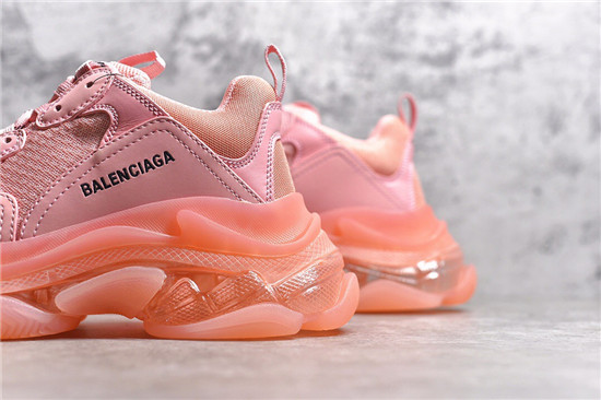 2019 Balenciaga Triple-S Sneaker 010