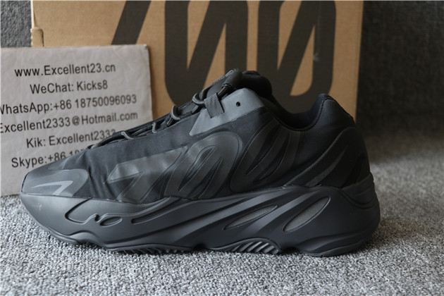 Adidas Yeezy 700 MNVN Black FV4440