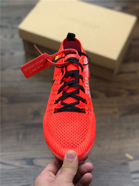 Nike Air Vapormax Flyknit 2.0 032