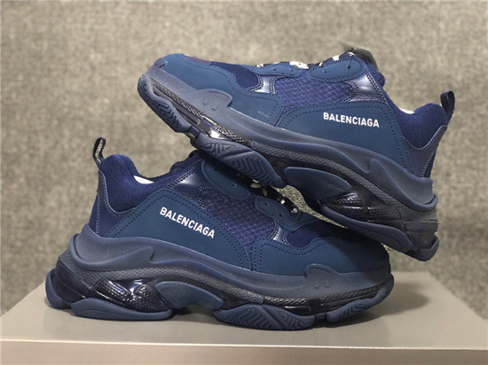 2019 Balenciaga Triple-S Sneaker 011