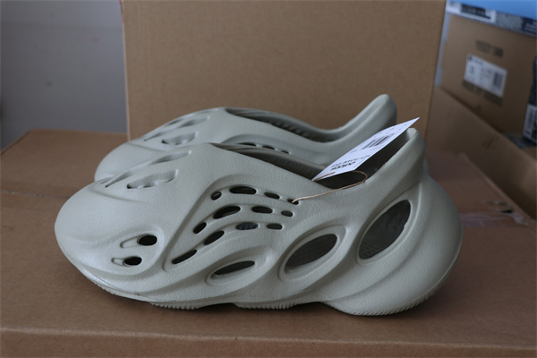 Yeezy Foam Runner GV6840