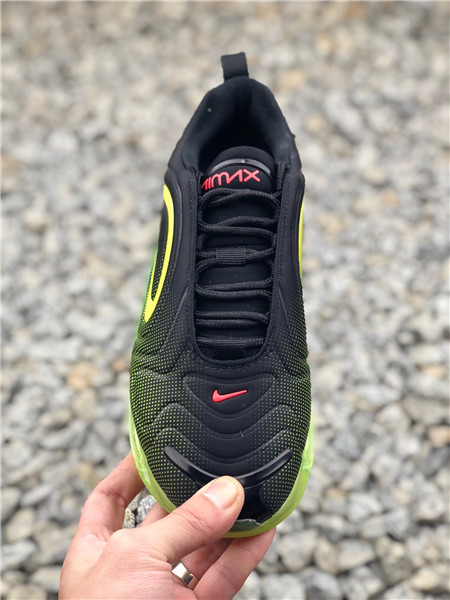 Nike Air Max 720 014