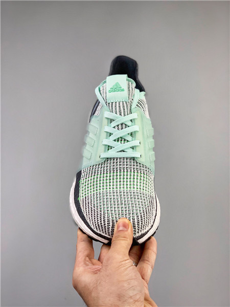 Adidas Ultra Boost 5.0 001