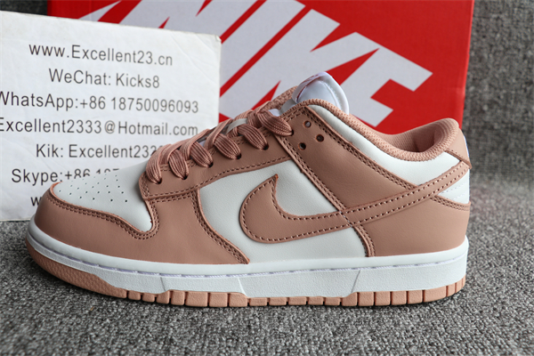 Nike SB Dunk Low Pink