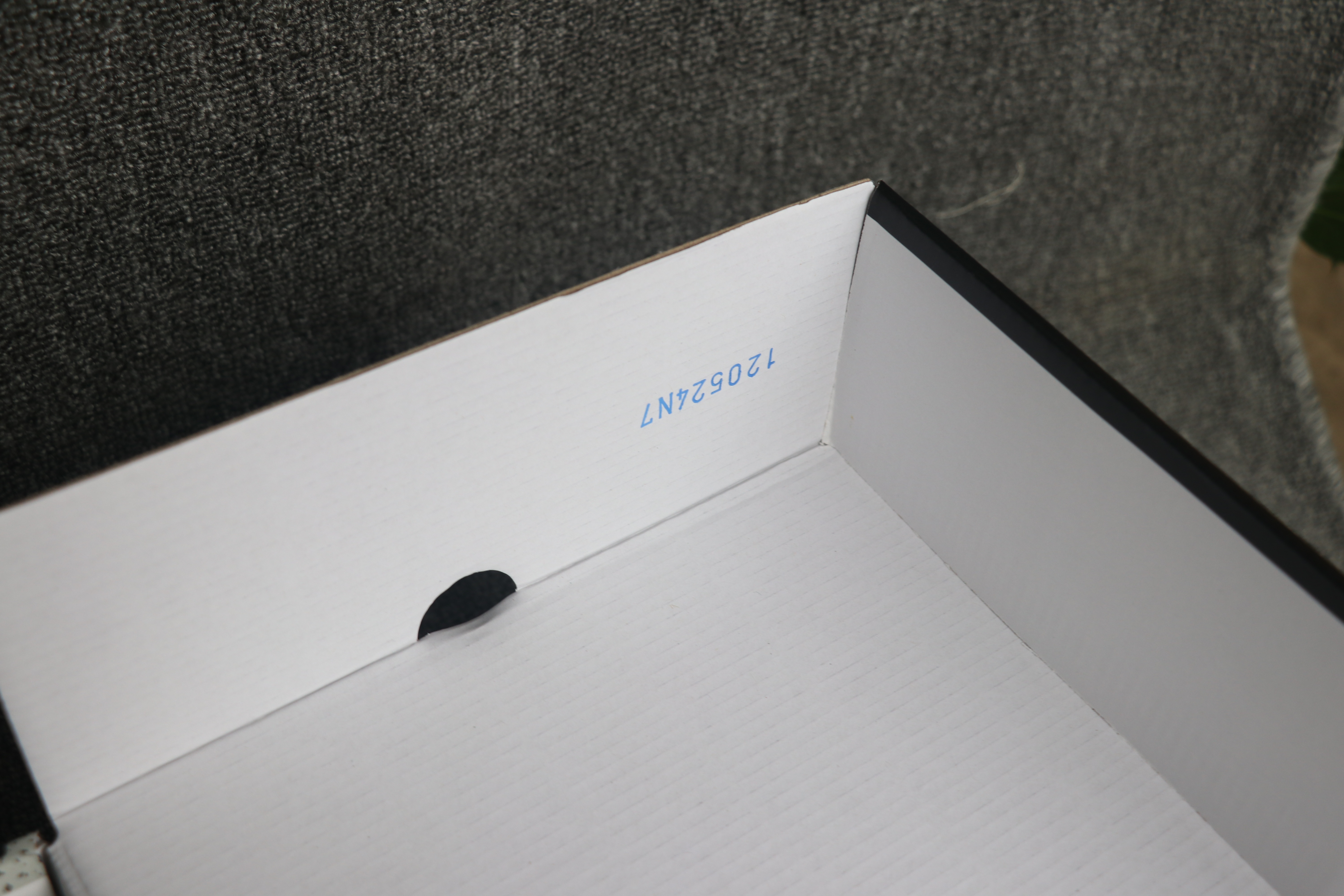 Nike Air Jordan 5 Retro Grapes