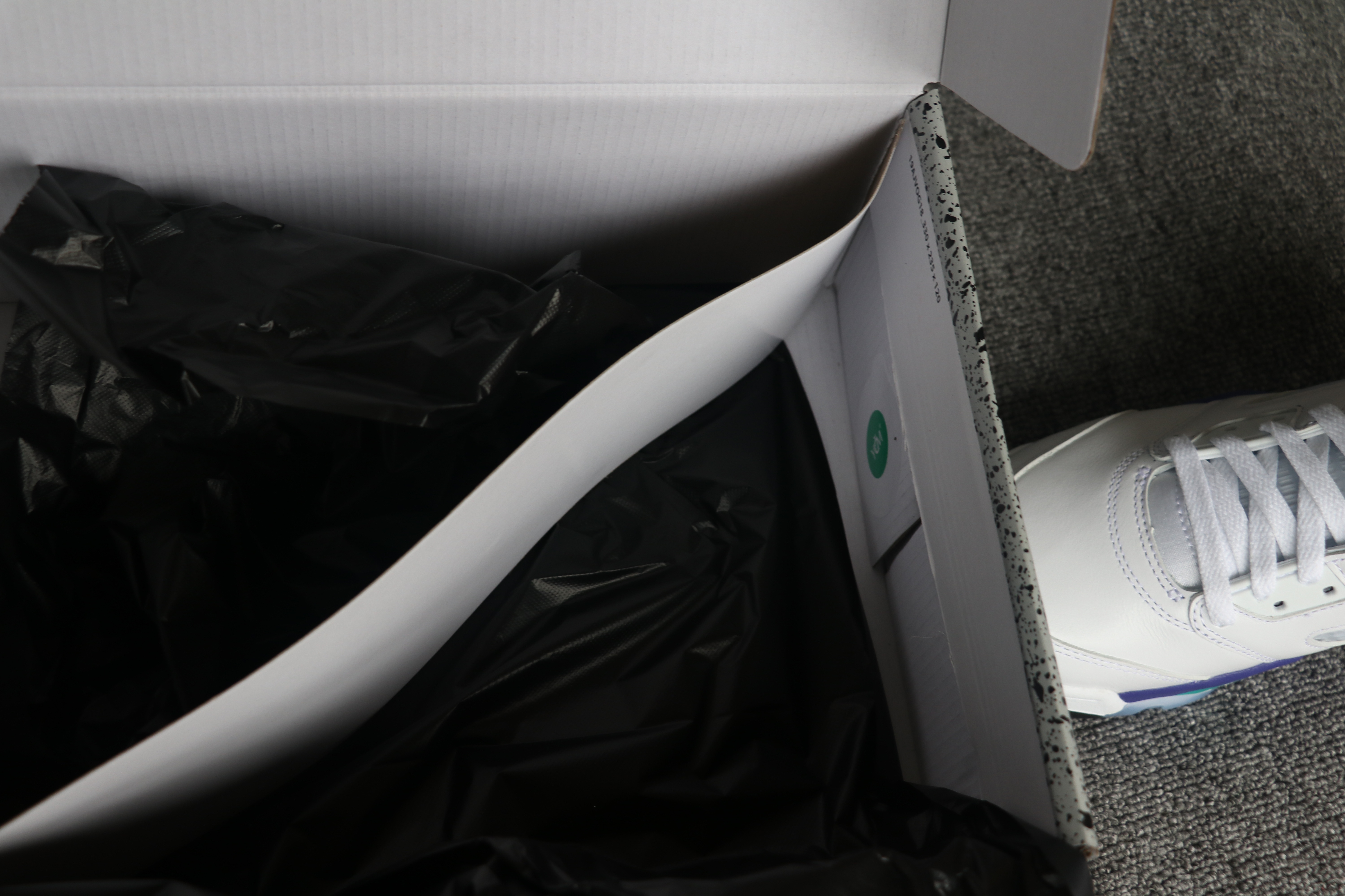 Nike Air Jordan 5 Retro Grapes