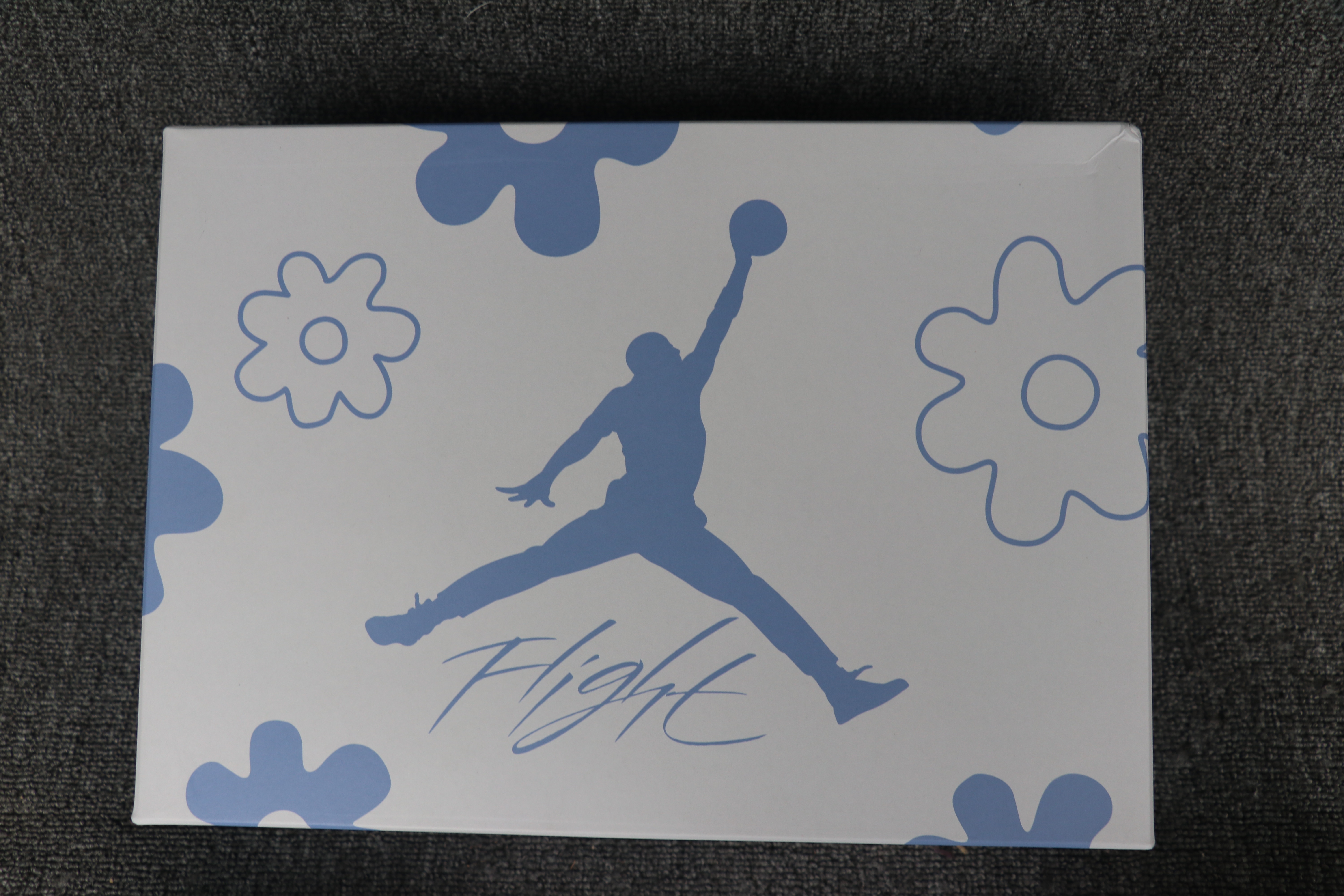 Nike Air Jordan 4 Forget Me Not