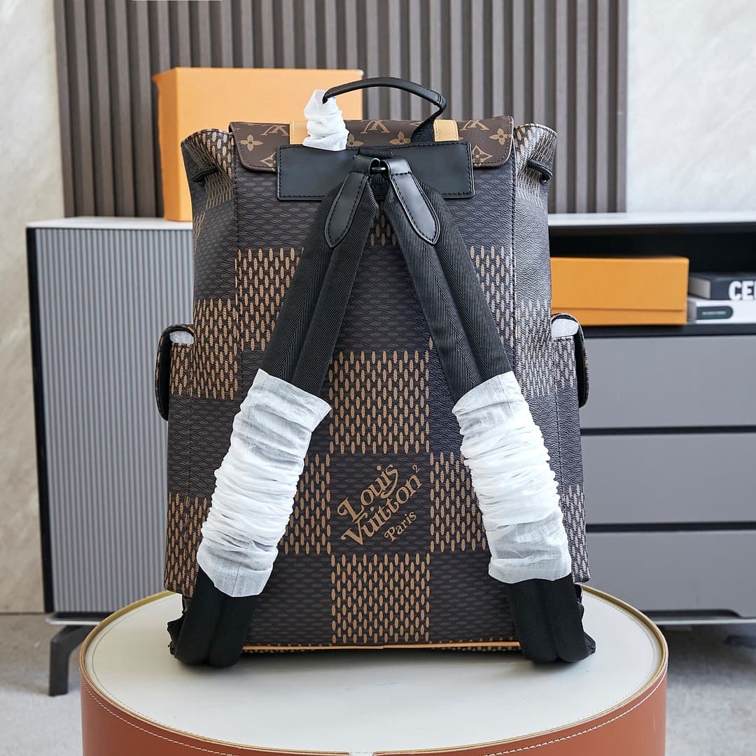 LV Backpack M40358 (DM For Price）