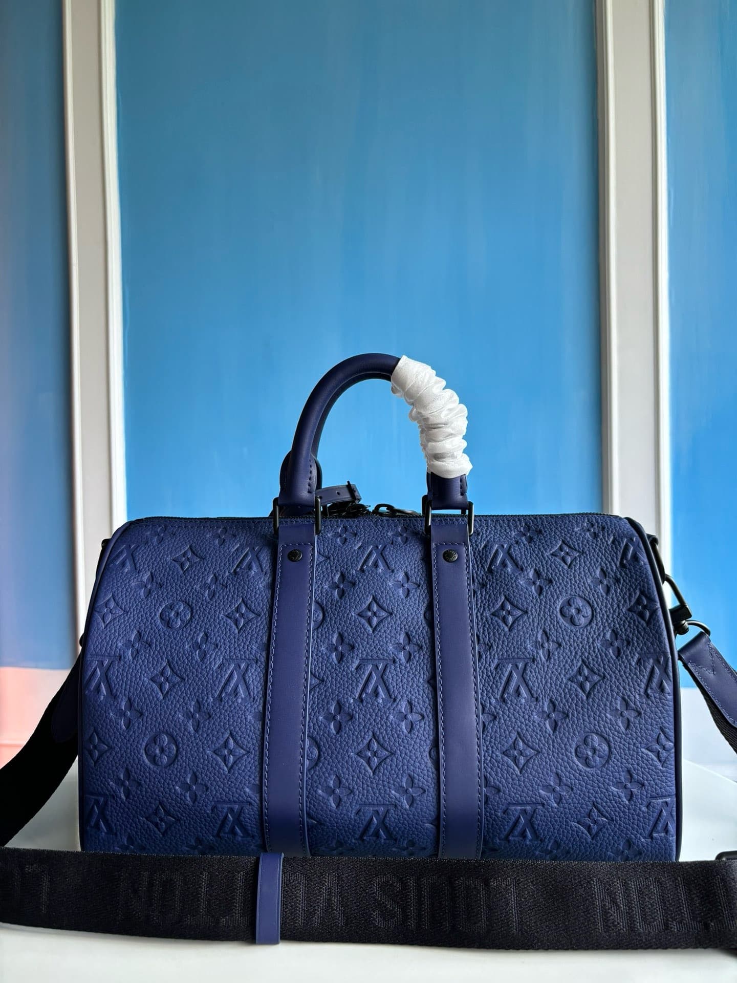 LV Bag Keepall 35 M11691