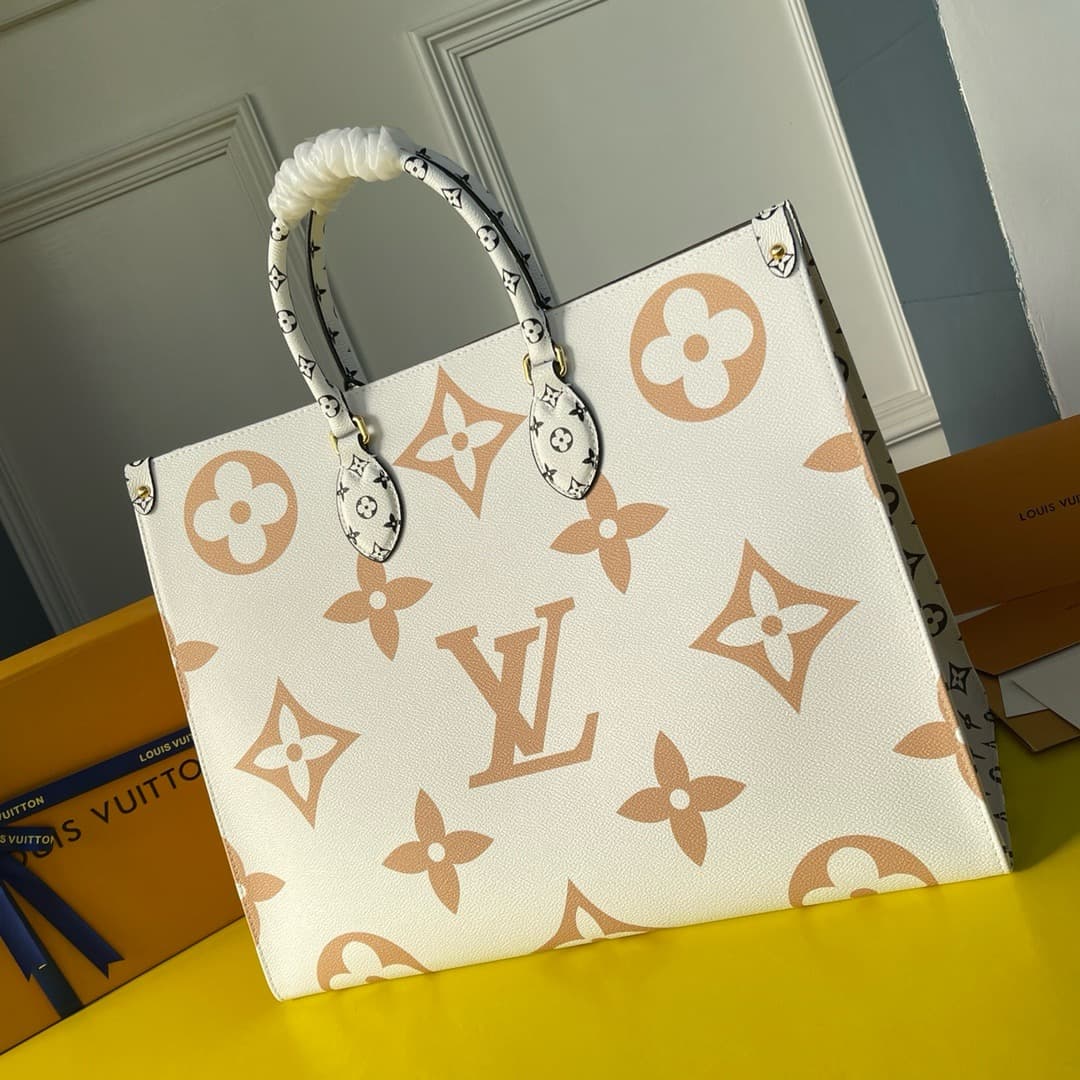 LV HandBag Onthego M44571