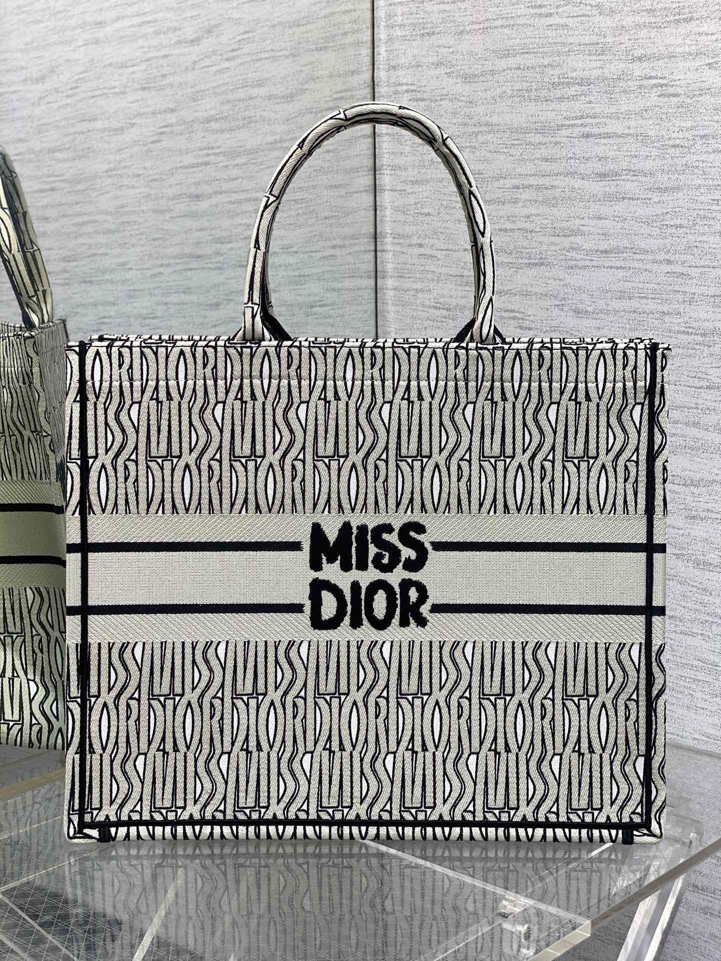Dior Tote HandBag