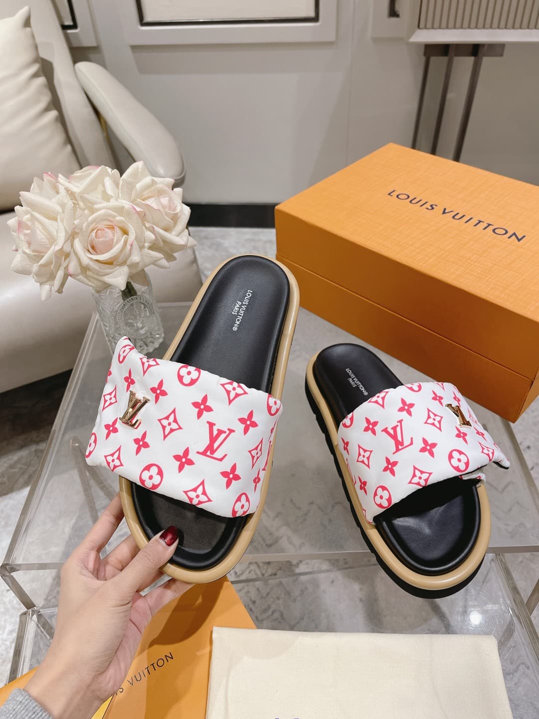 LV Slipper