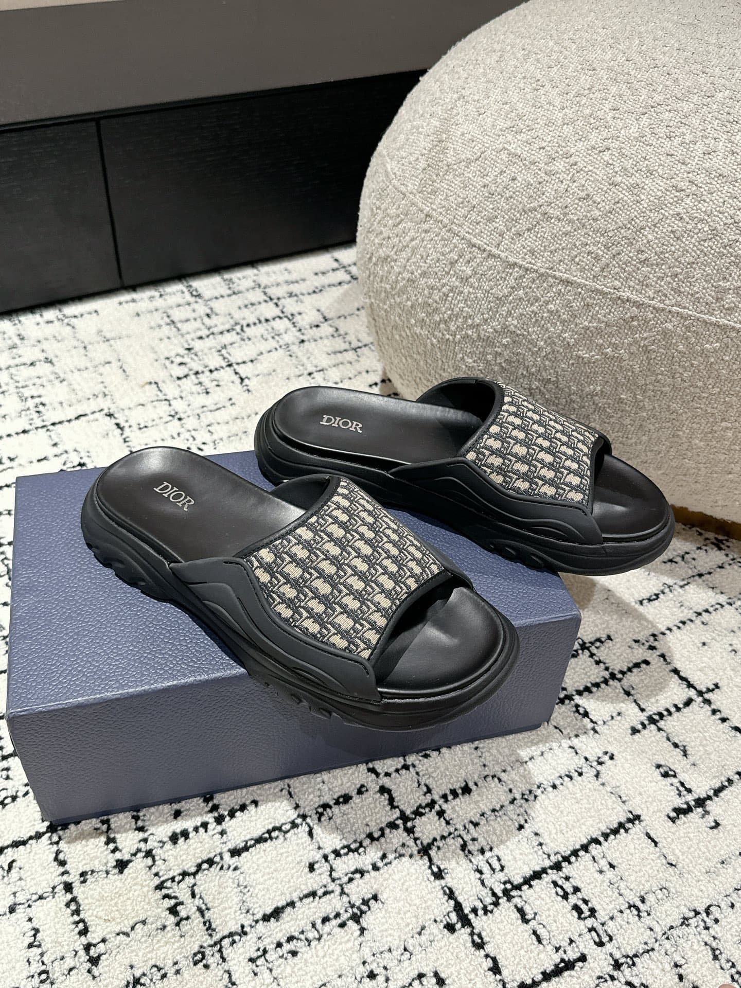 Dior Man Slippers