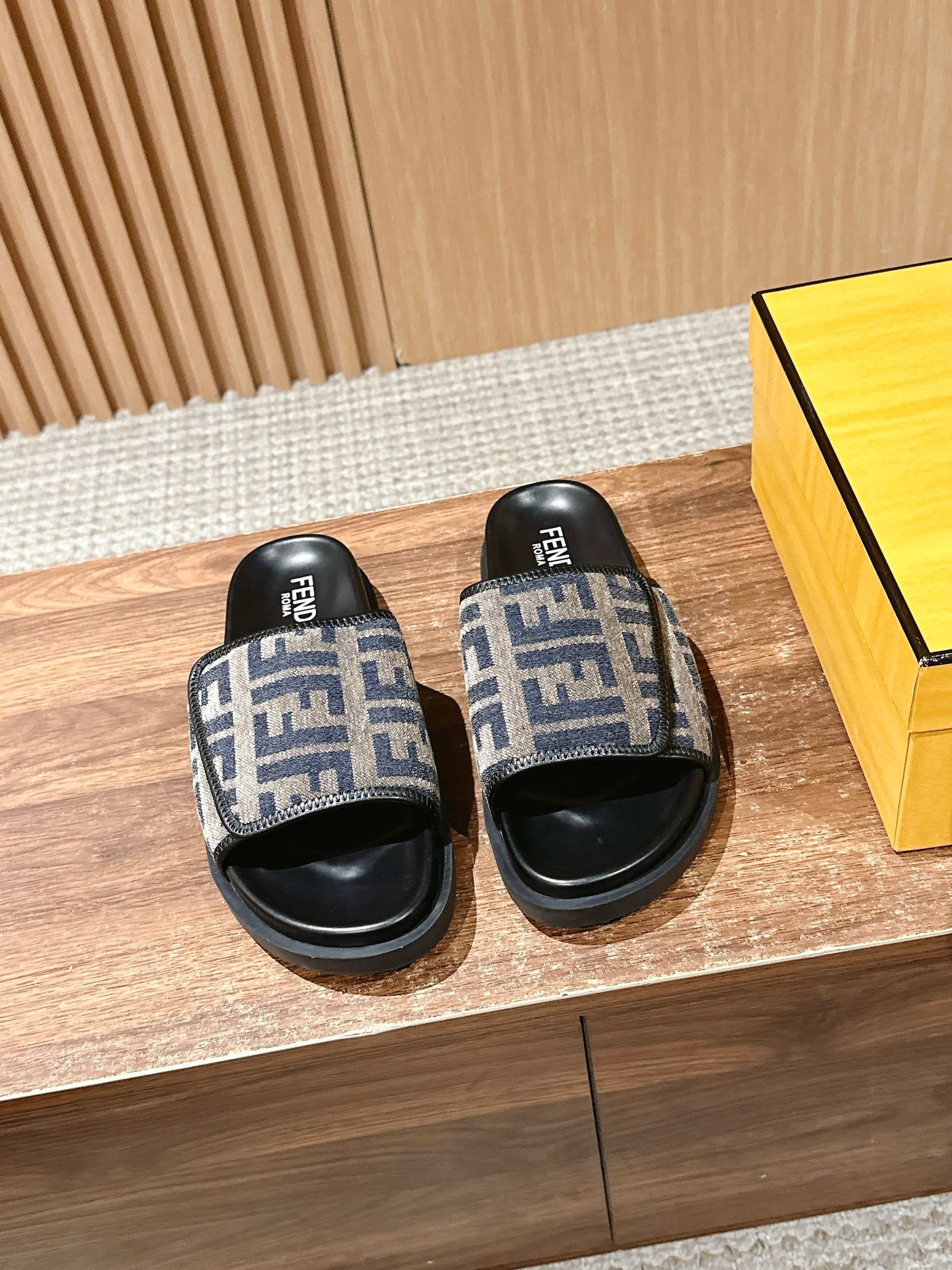 Fendi Couple Slippers