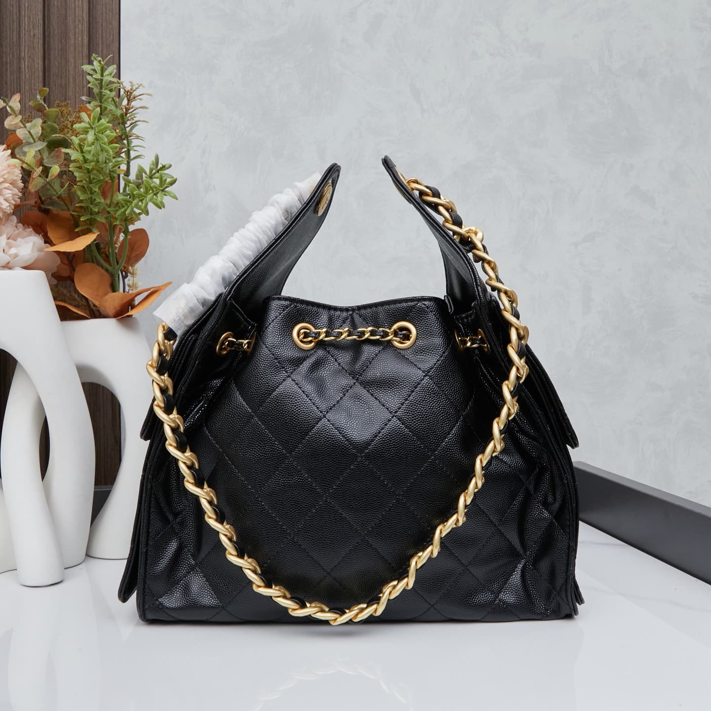 Chanel 25 Bag M9668