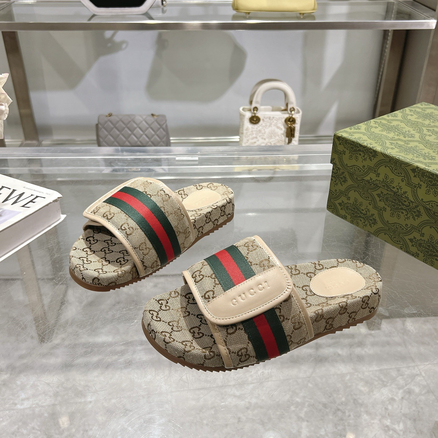 Gucci Couple Slippers