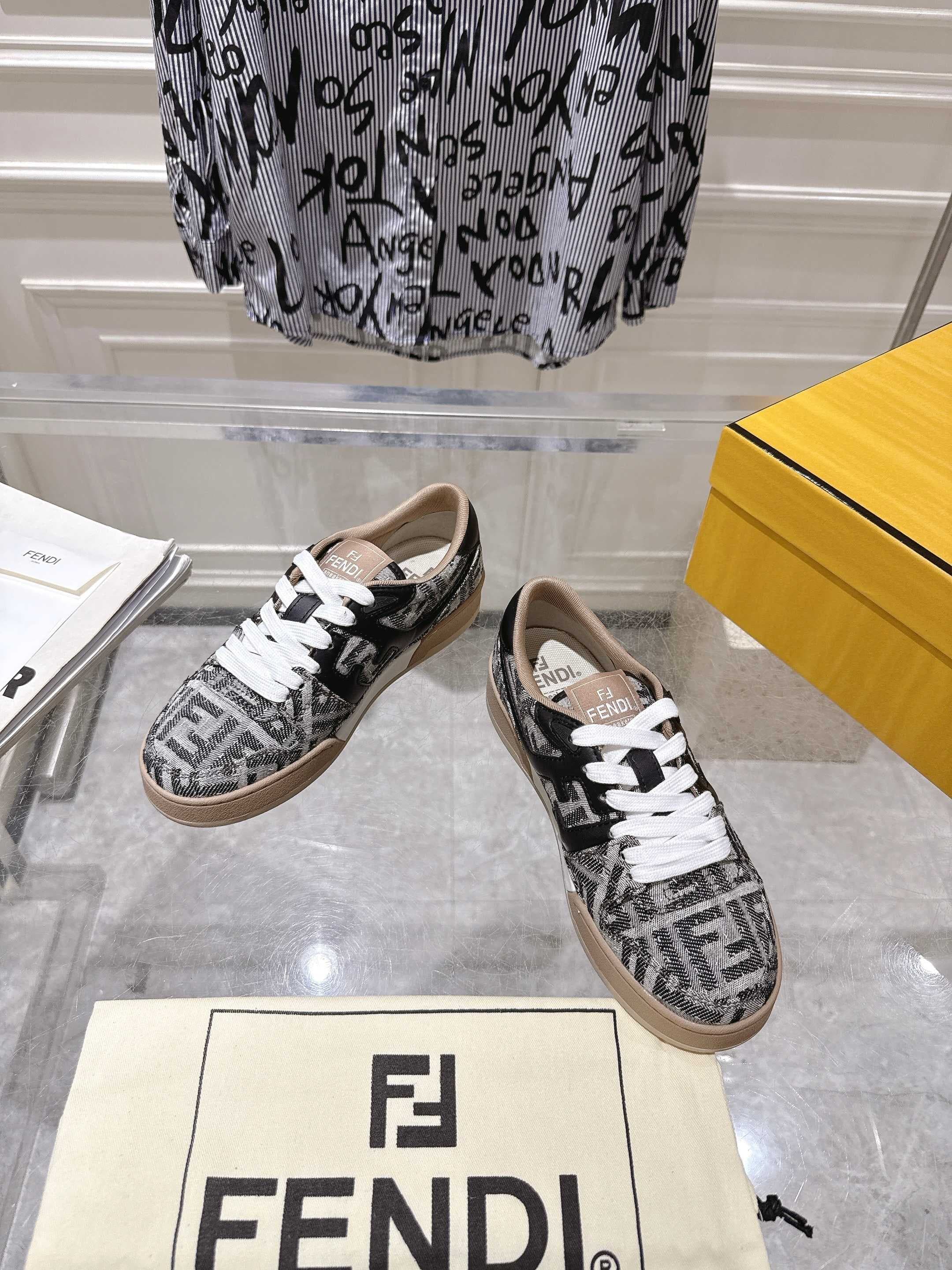 Fendi Woman Shoes