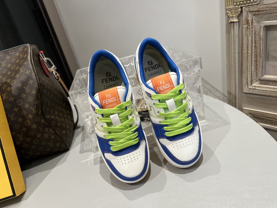 Fendi Couple Shoes