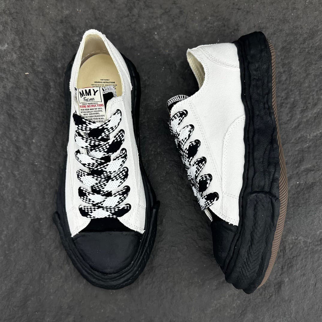 MMY Couple Shoes