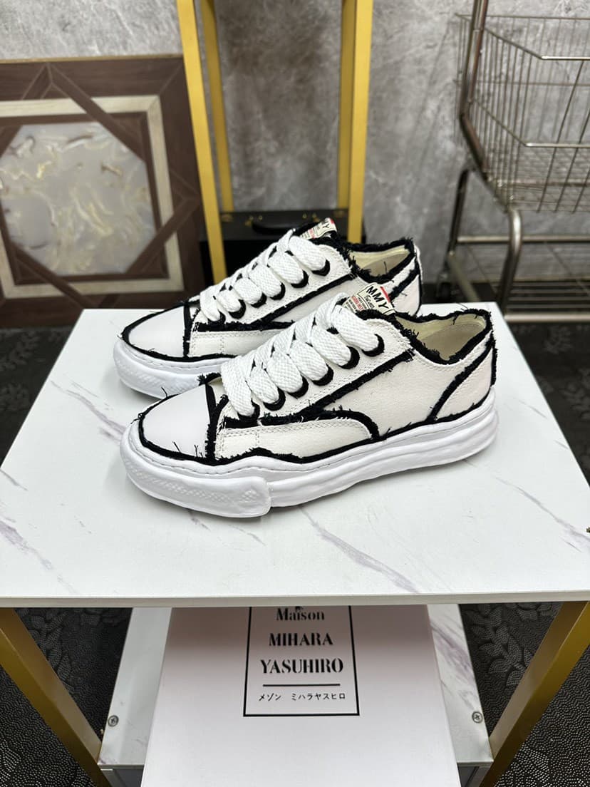MMY Couple Shoes