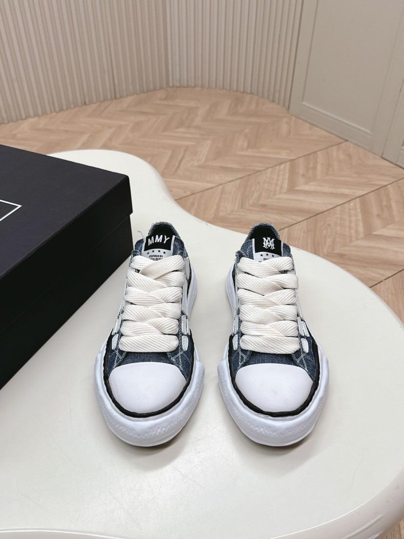 MMY Couple Shoes
