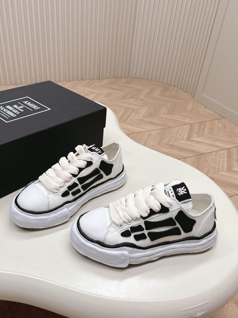 MMY Couple Shoes