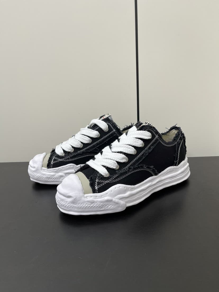 MMY Couple Shoes