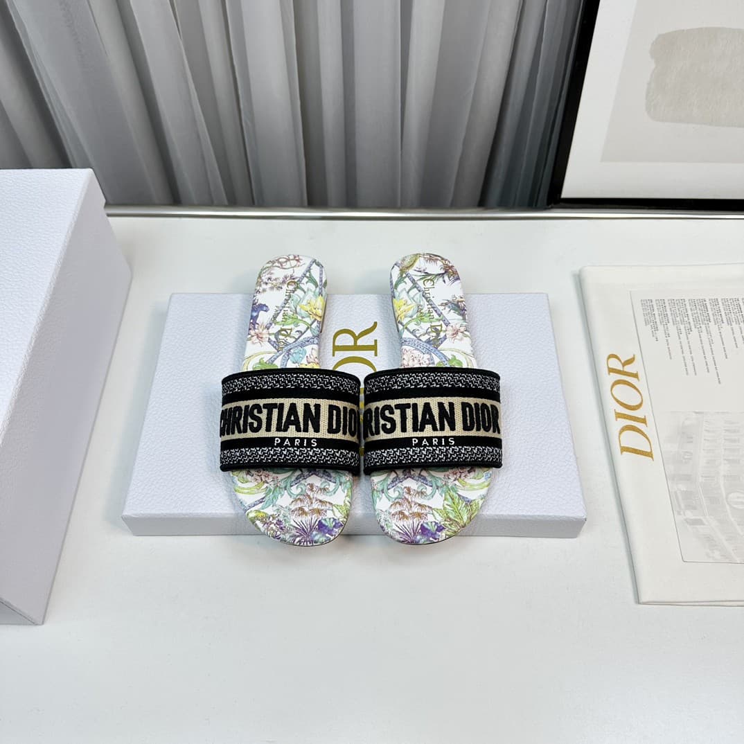 Dior Woman Slippers