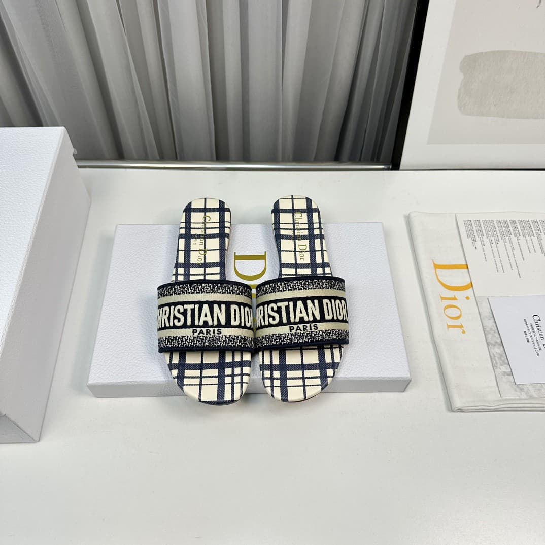 Dior Woman Slippers