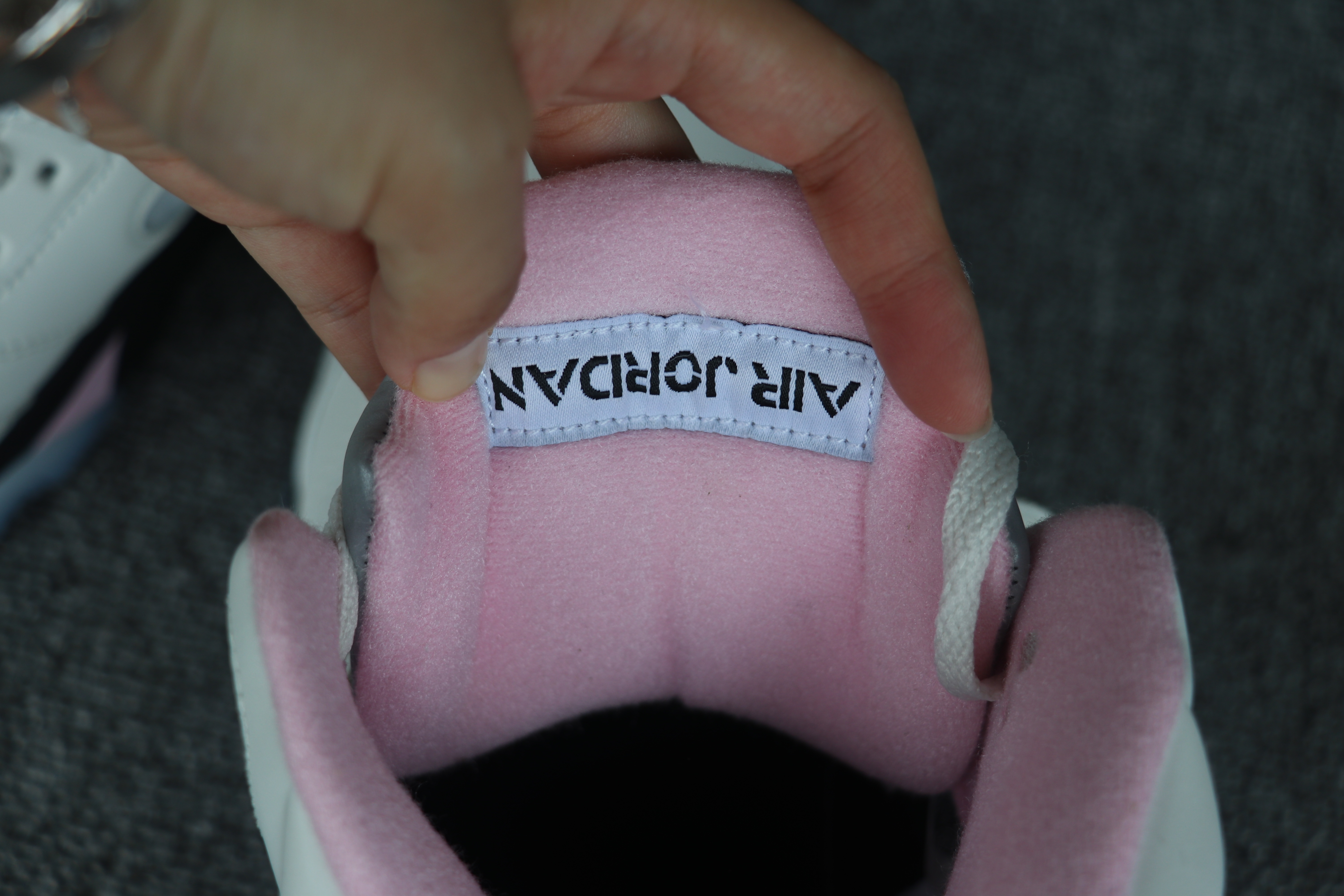 Nike Air Jordan 5 Medium Soft Pink