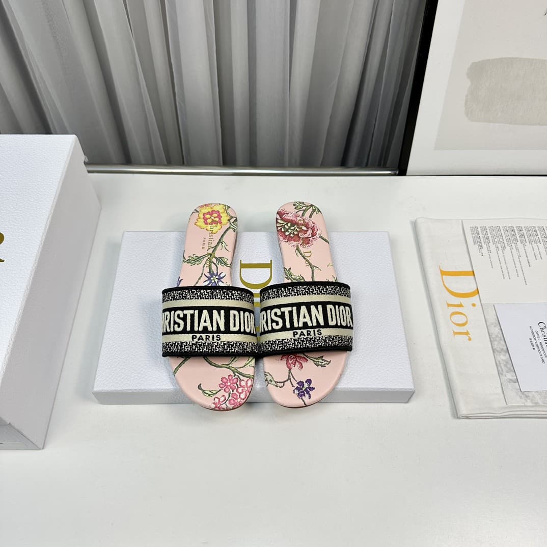 Dior Woman Slippers