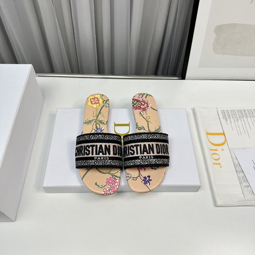 Dior Woman Slippers