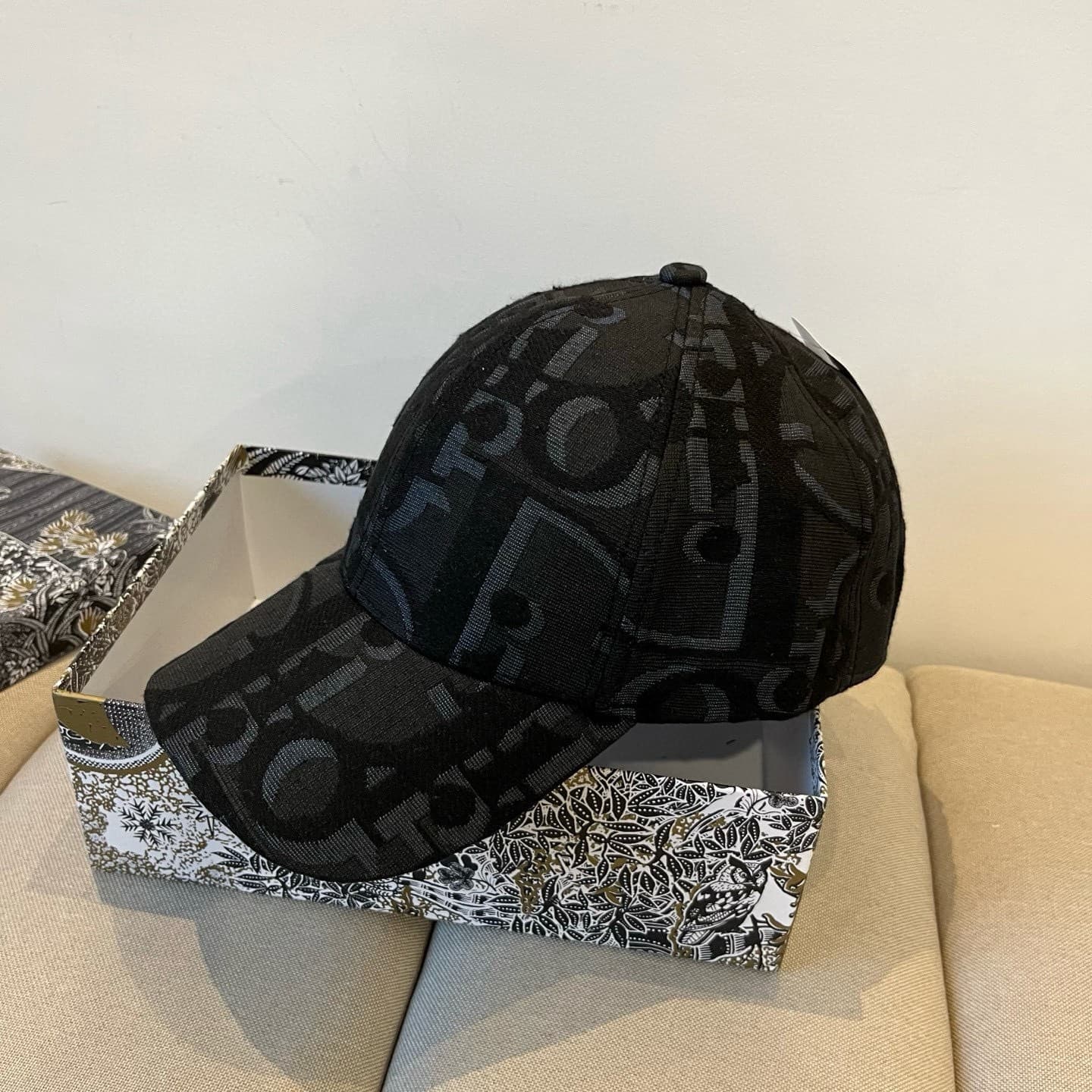 Dior Cap