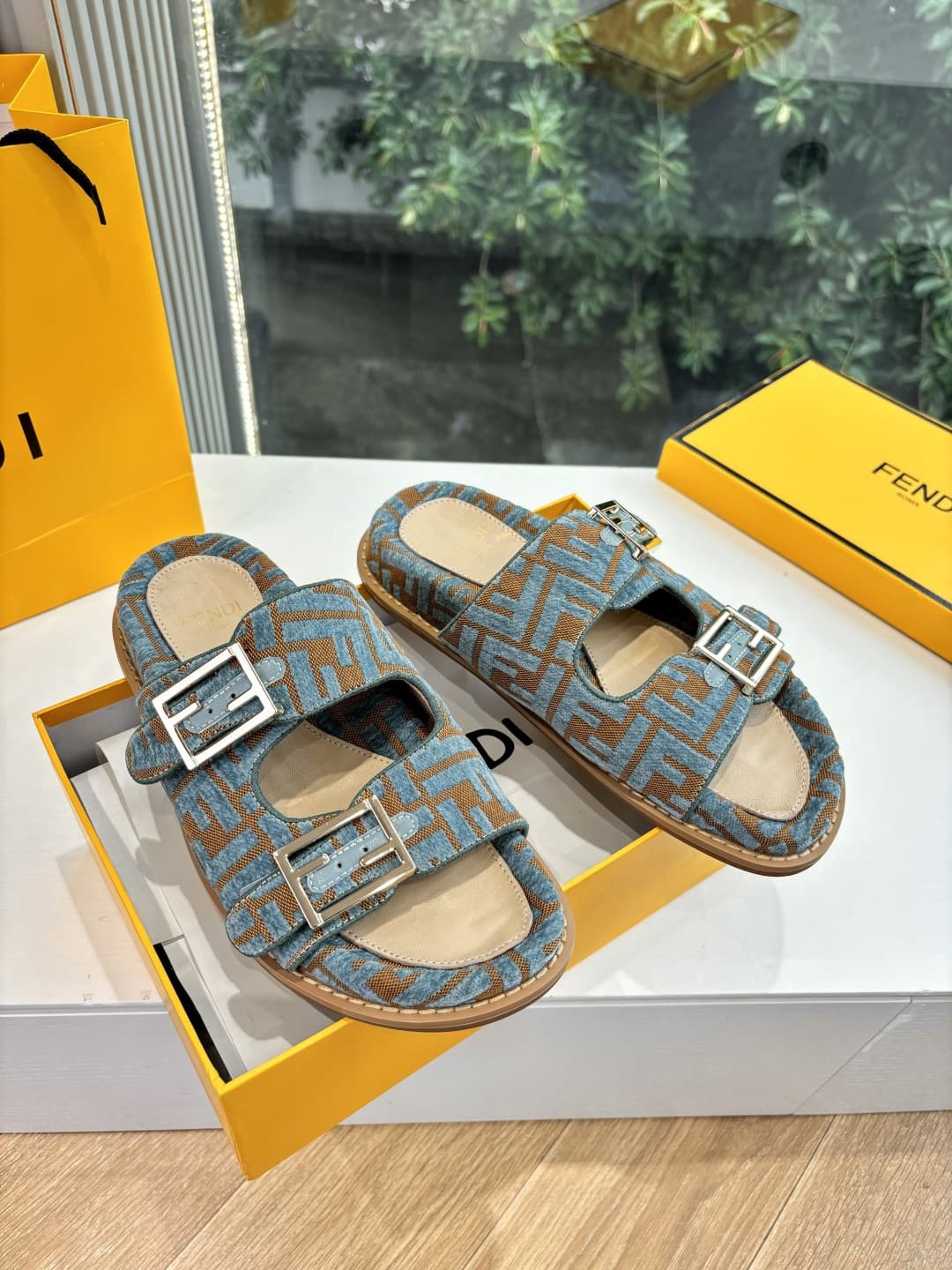 Fendi Couple Slippers
