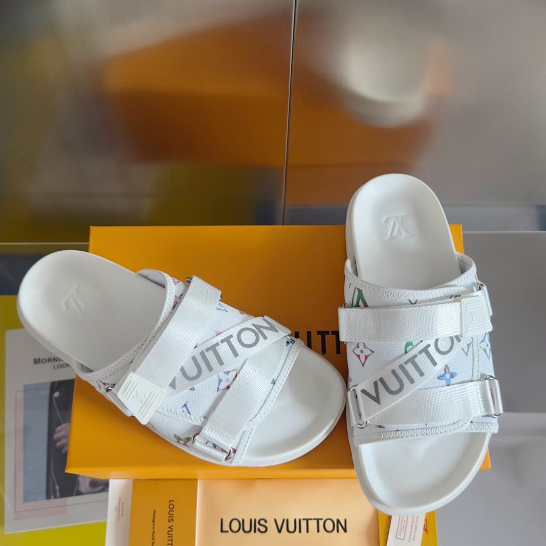 LV Man Slipper