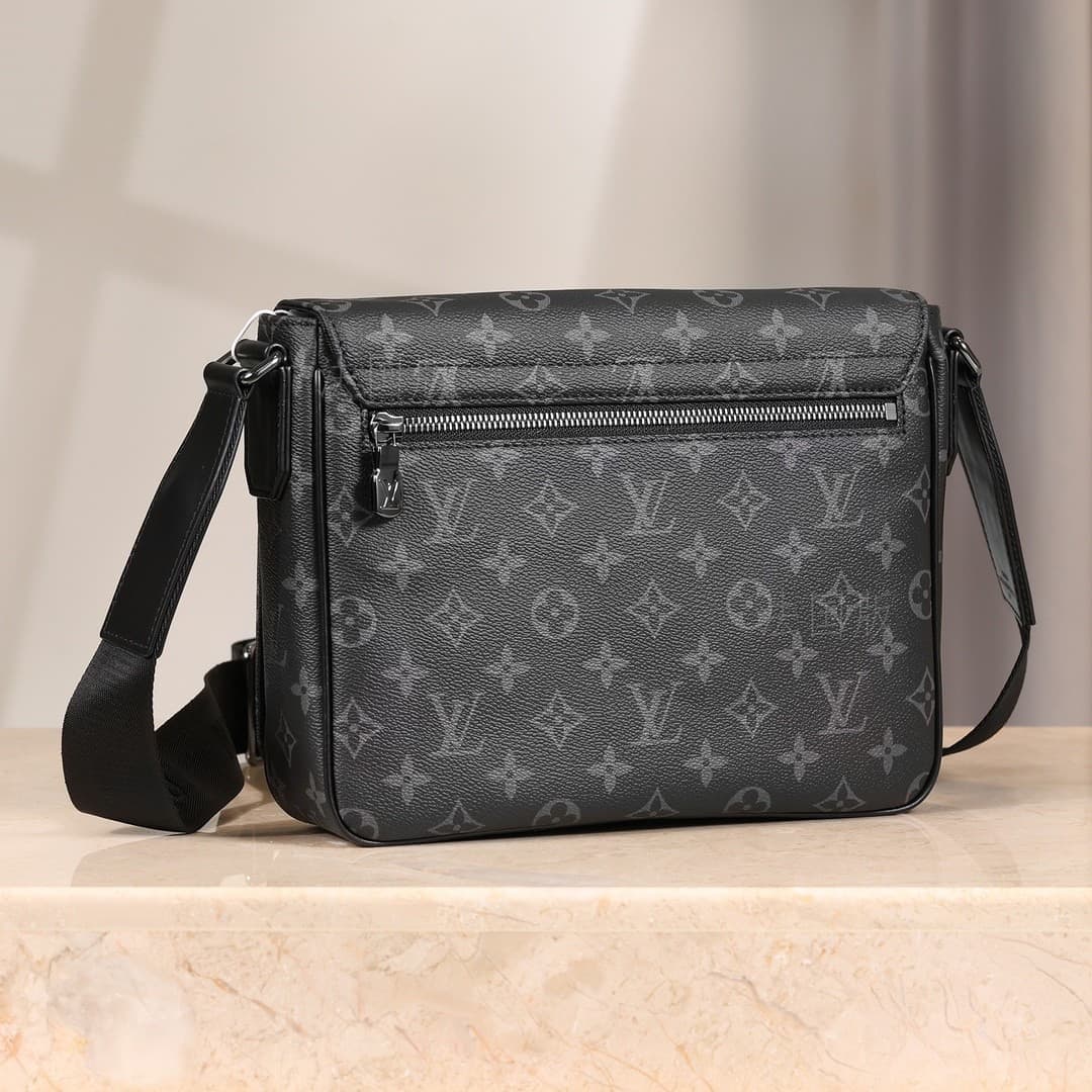 LV Bag M46255