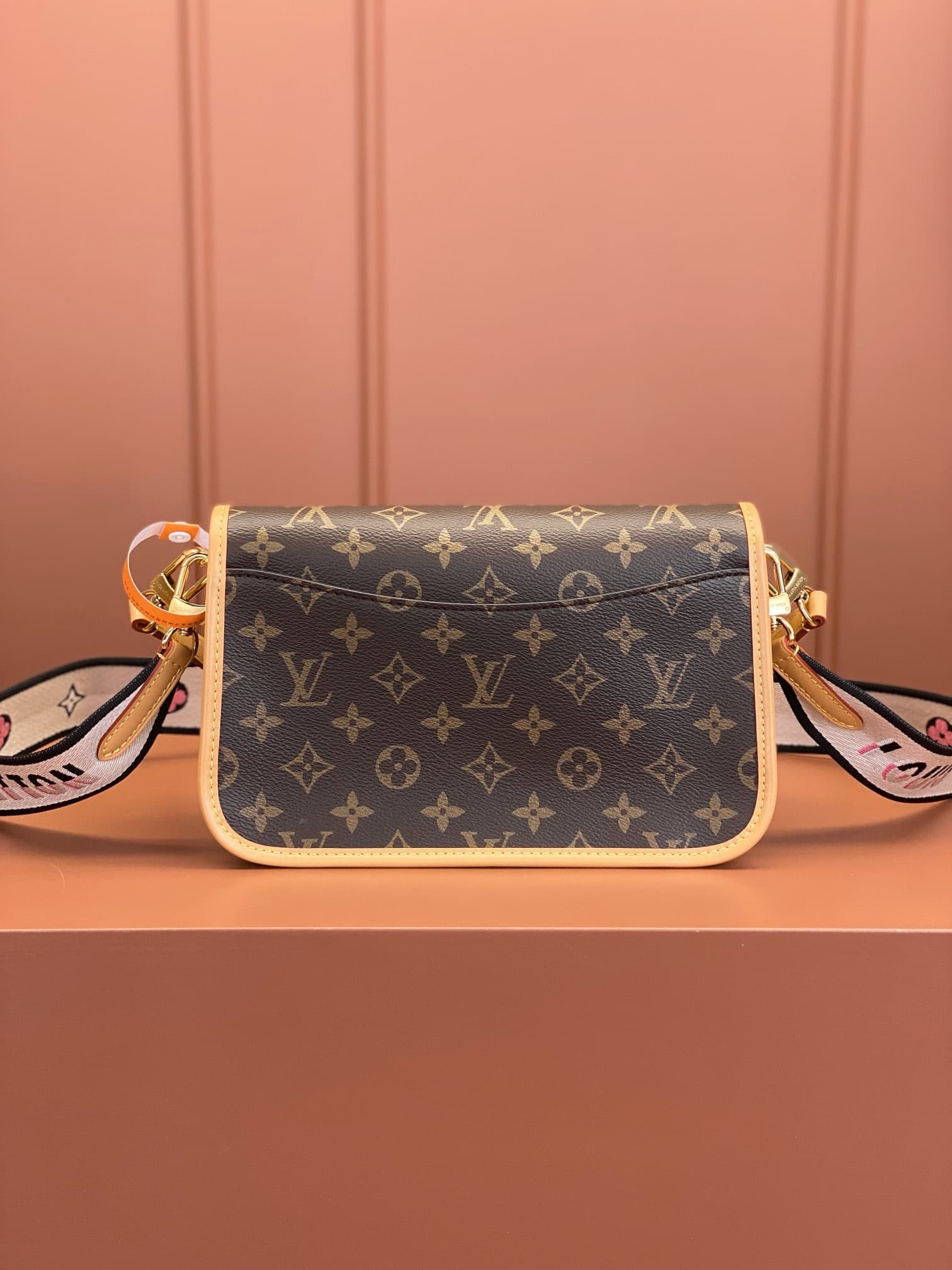 LV Bag M45985