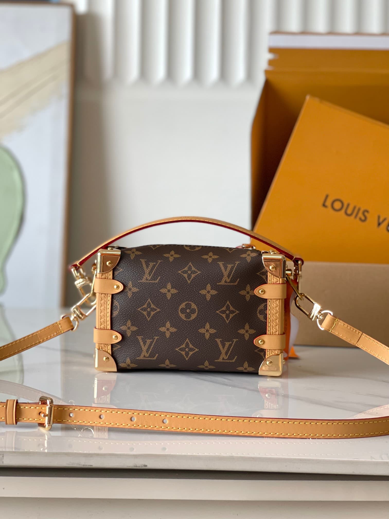LV Bag M46815