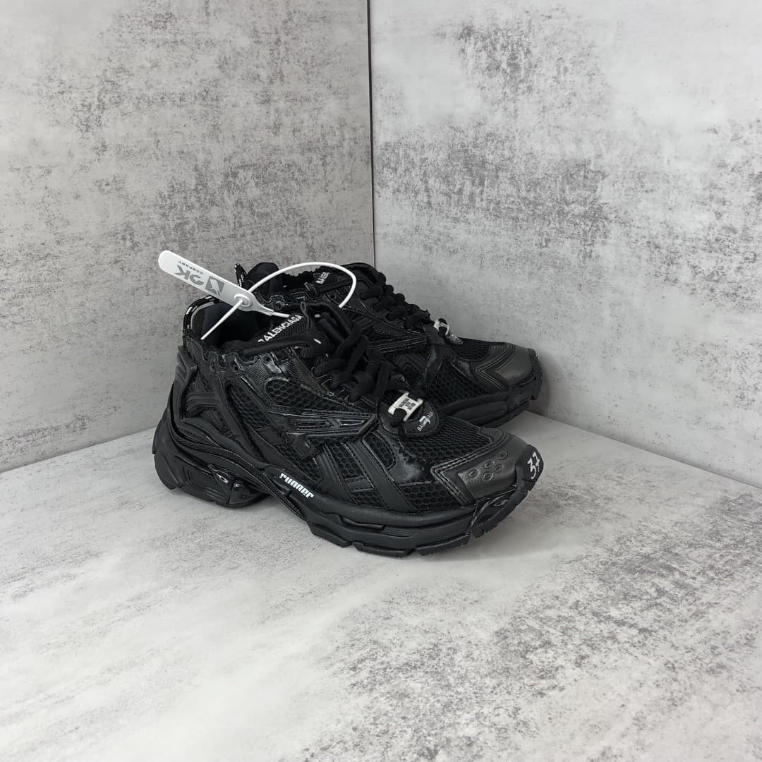 Balenciaga Runner 7.0 2023